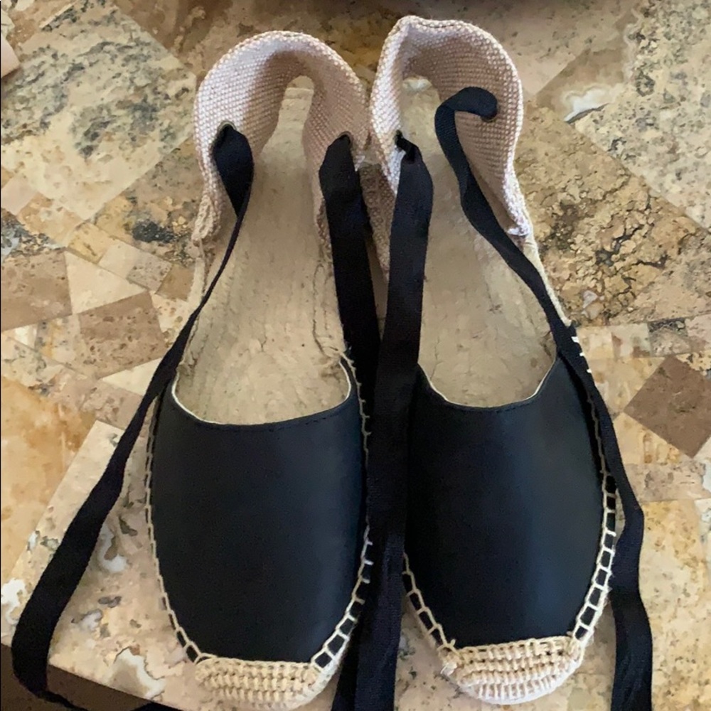 NWB Soludos espadrilles (Black leather)